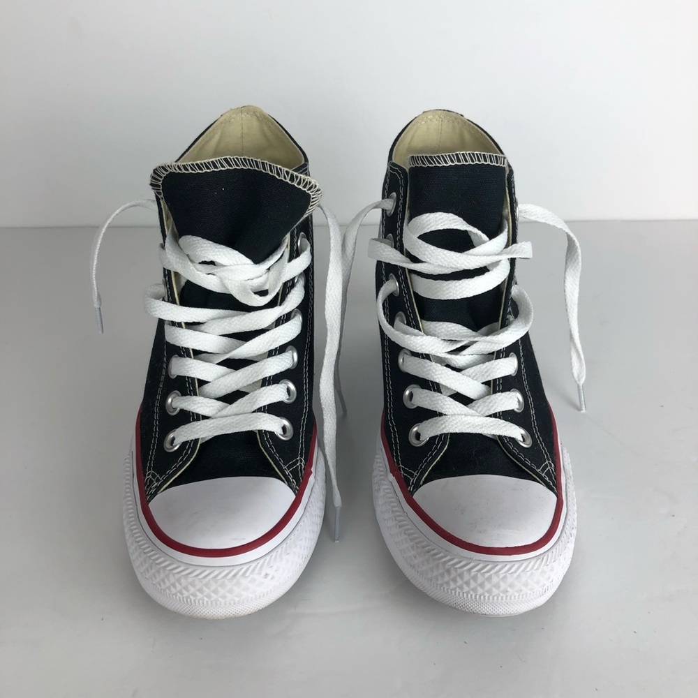 Chuck Taylor Lux Wedge Sneaker